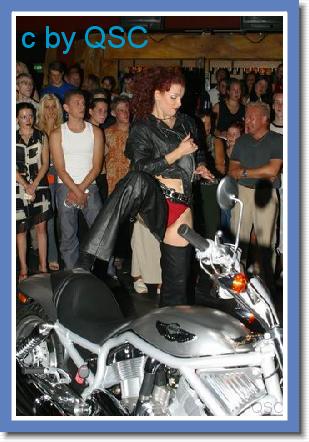 models and bikes_0000007.jpg